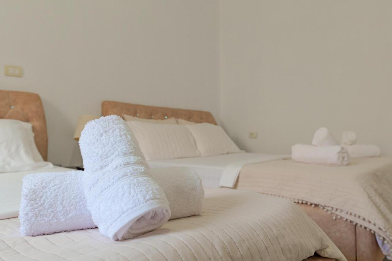 Sunflower Hotel Ksamil Kültér fotó
