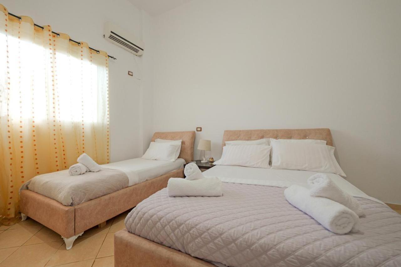 Sunflower Hotel Ksamil Kültér fotó