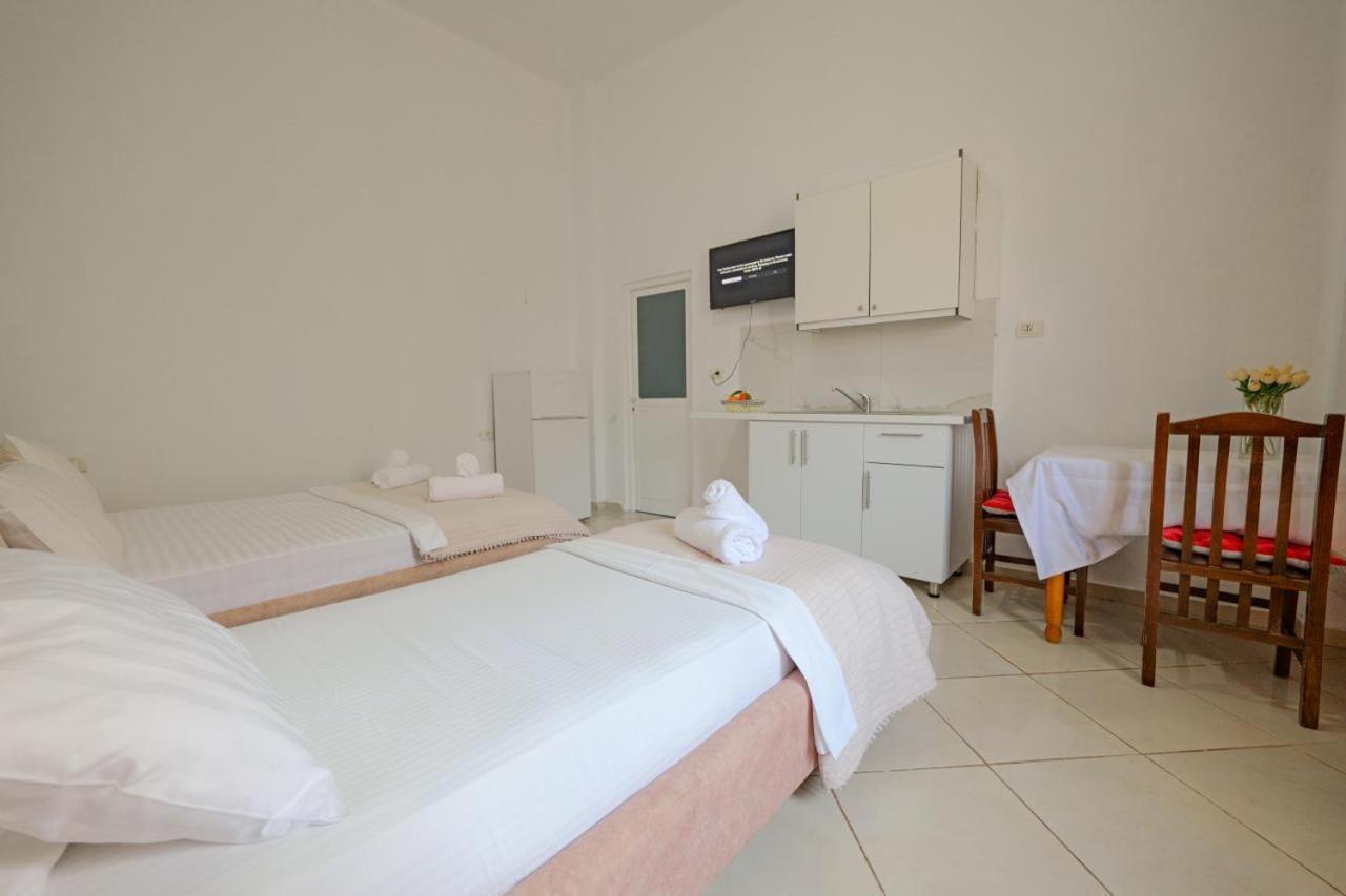 Sunflower Hotel Ksamil Kültér fotó